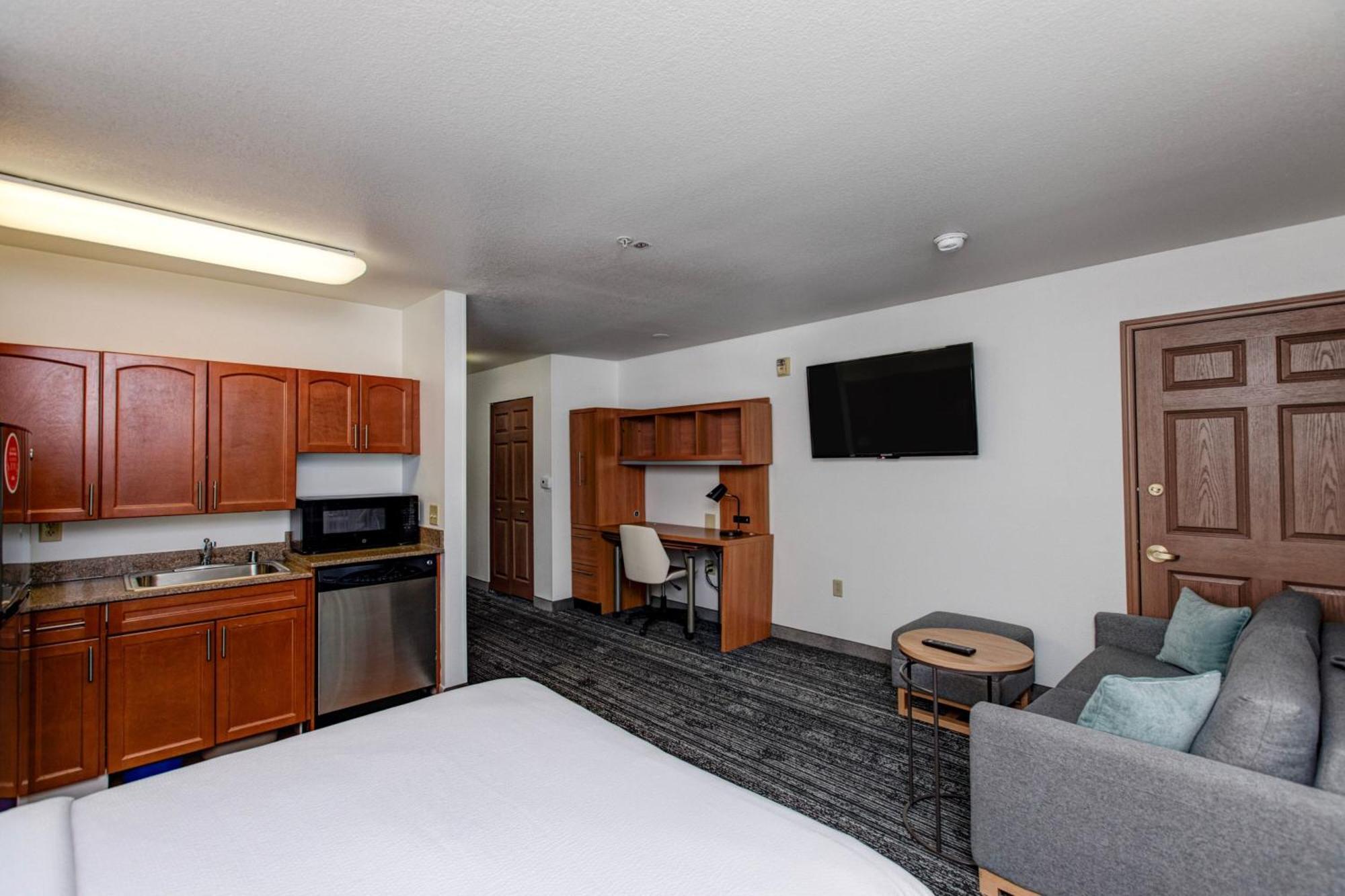 Towneplace Suites Colorado Springs Exterior photo